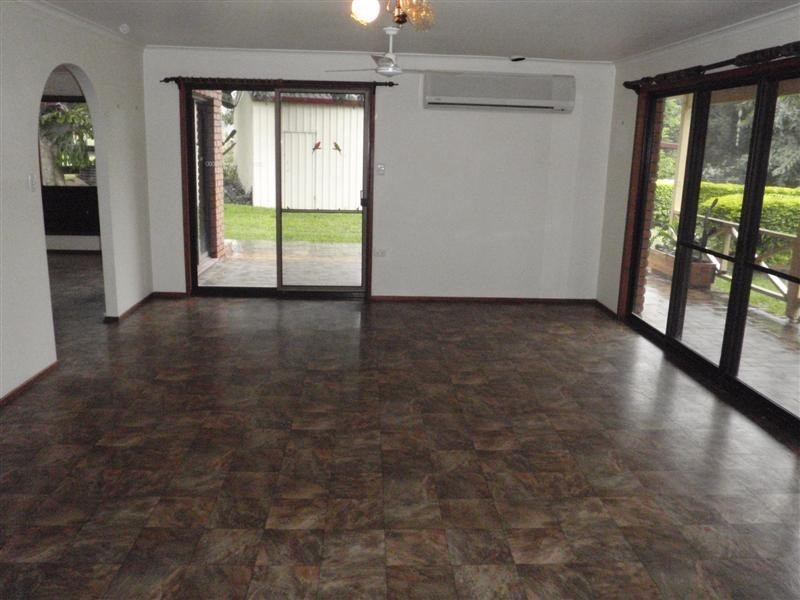 171  Allen Road, Chatsworth QLD 4570