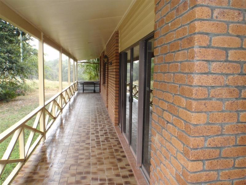 171  Allen Road, Chatsworth QLD 4570