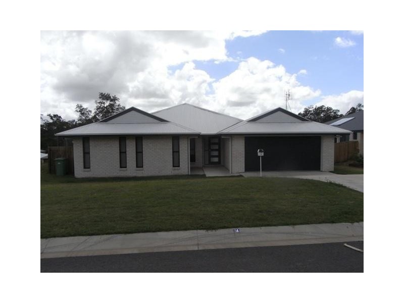 14 Whistlesong Court, Gympie QLD 4570