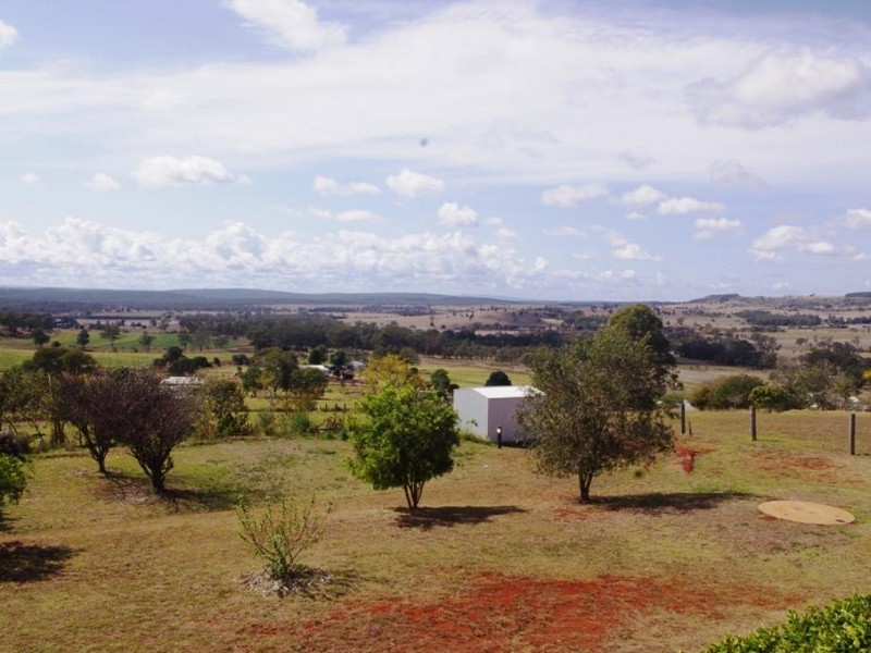 6 Meek Street, Tingoora QLD 4608