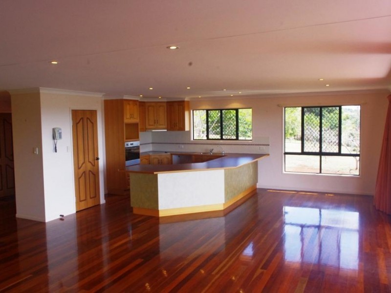 6 Meek Street, Tingoora QLD 4608