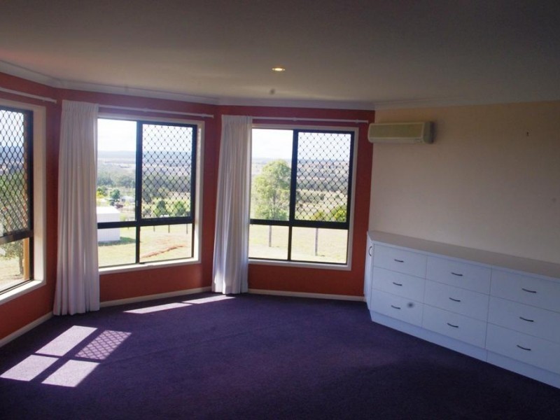 6 Meek Street, Tingoora QLD 4608