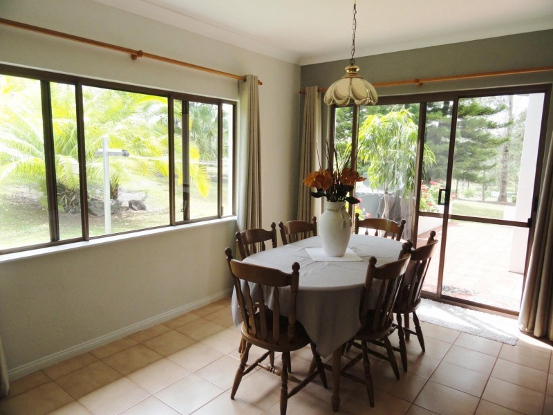 89 Green Trees Road, Pie Creek QLD 4570