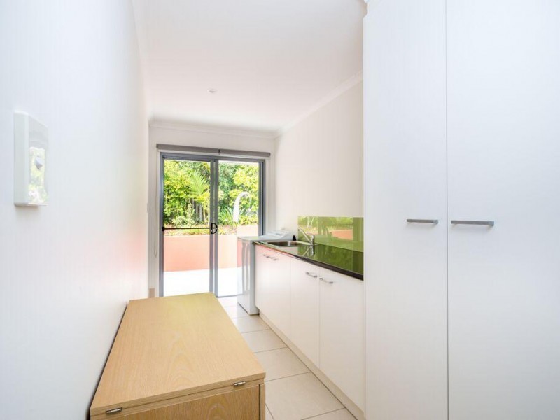 2 Callistemon Court, Southside QLD 4570