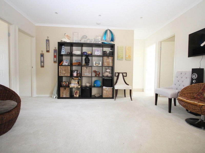 24 Majestic Place, Jones Hill QLD 4570