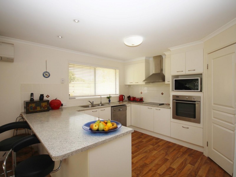 92 Pine Valley Drive, Pie Creek QLD 4570