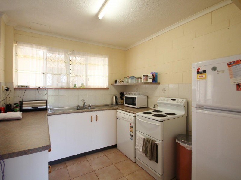 Unit 1 & 2, 31 Neil Street, Southside QLD 4570