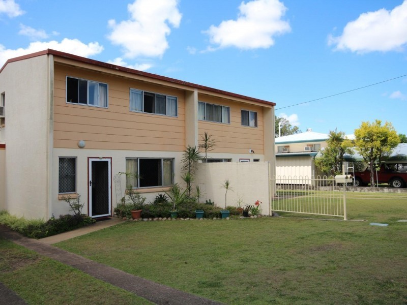 Unit 1 & 2, 31 Neil Street, Southside QLD 4570