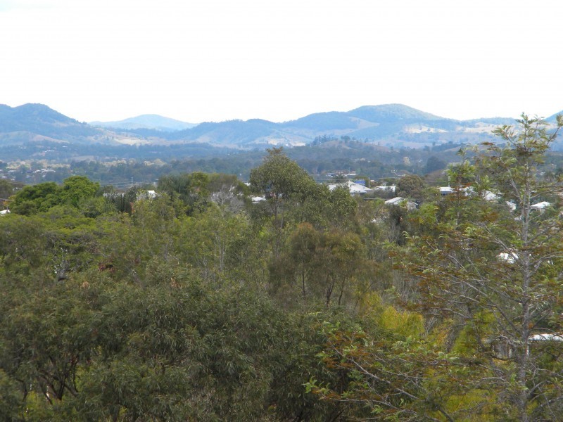 80 Old Maryborough Rd, Gympie QLD 4570