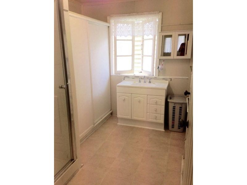 3 Park St, Kilkivan QLD 4600