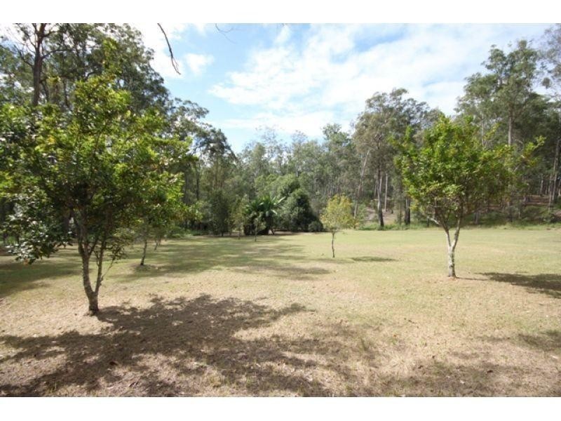 36 Palm Dve, The Palms QLD 4570