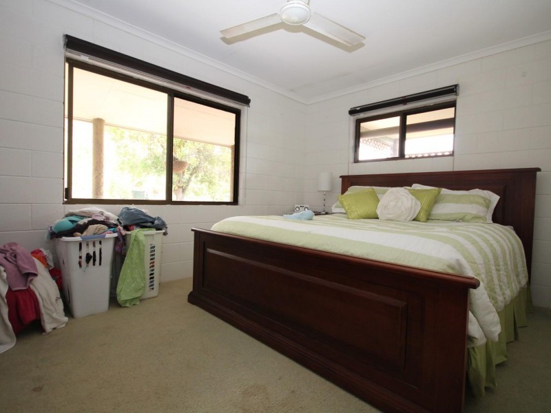 693 East Deep Creek Road, Cedar Pocket QLD 4570