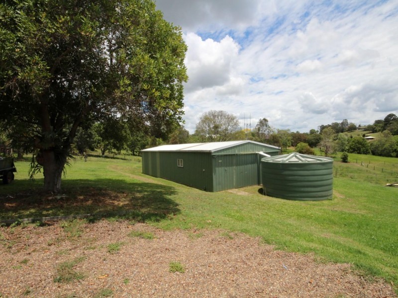 693 East Deep Creek Road, Cedar Pocket QLD 4570