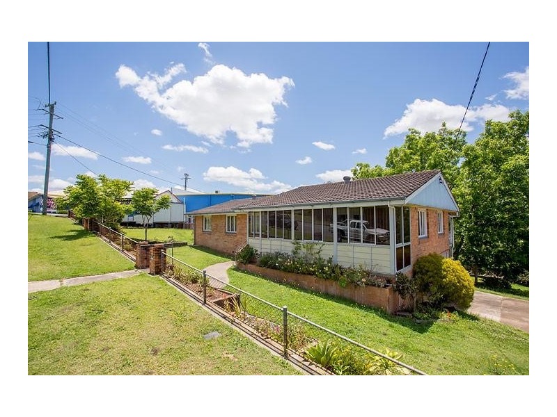 47 Lawrence Street, Gympie QLD 4570