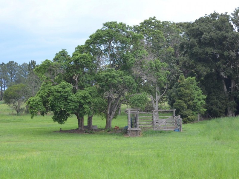 120  Diamondfield Road, Amamoor QLD 4570