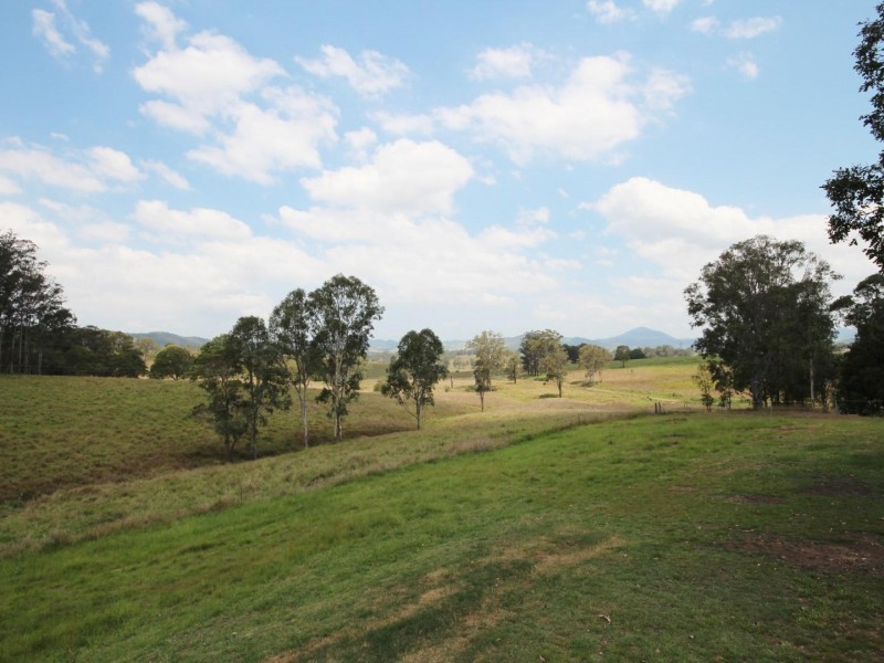306 Diggings Road, Glastonbury QLD 4570