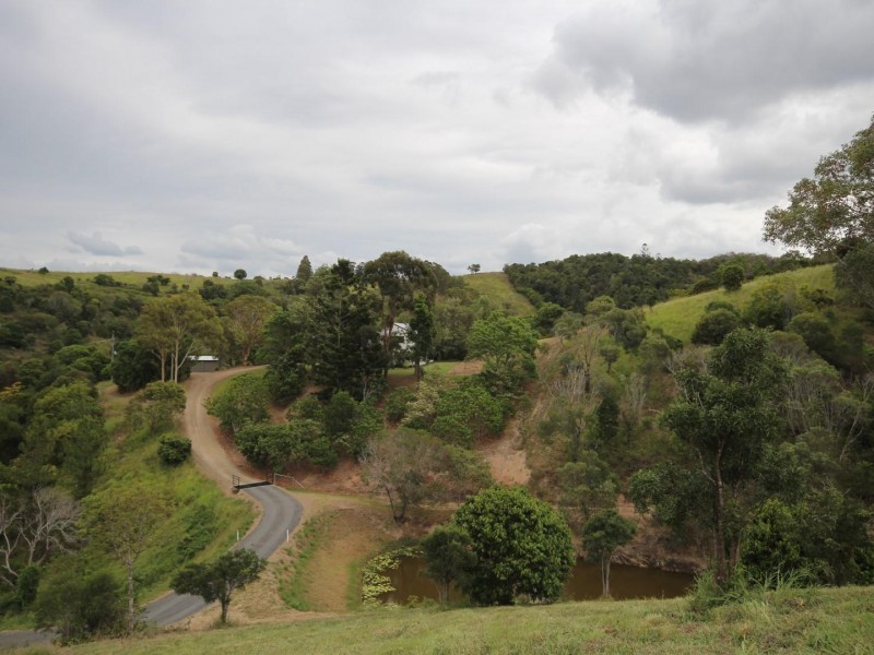 57 Hetherington Road, Chatsworth QLD 4570
