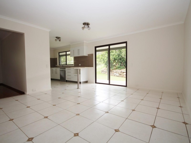 57 Hetherington Road, Chatsworth QLD 4570