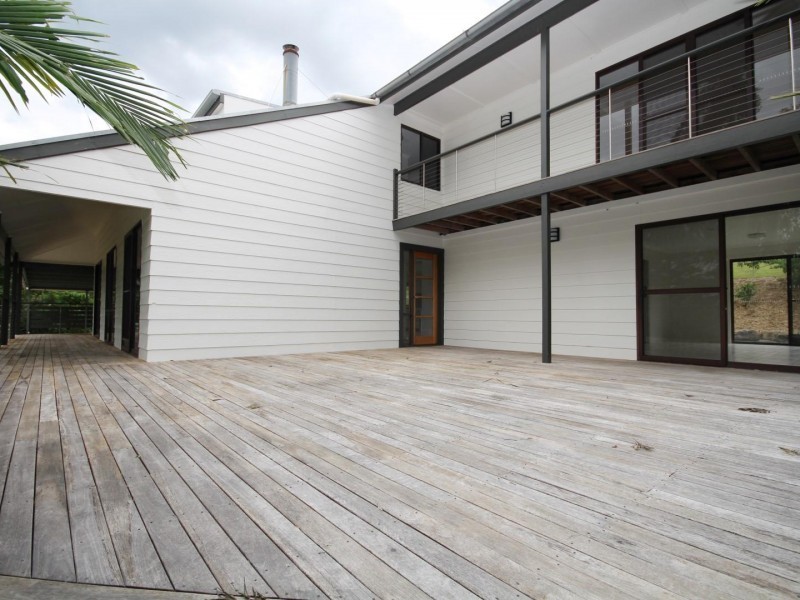 57 Hetherington Road, Chatsworth QLD 4570