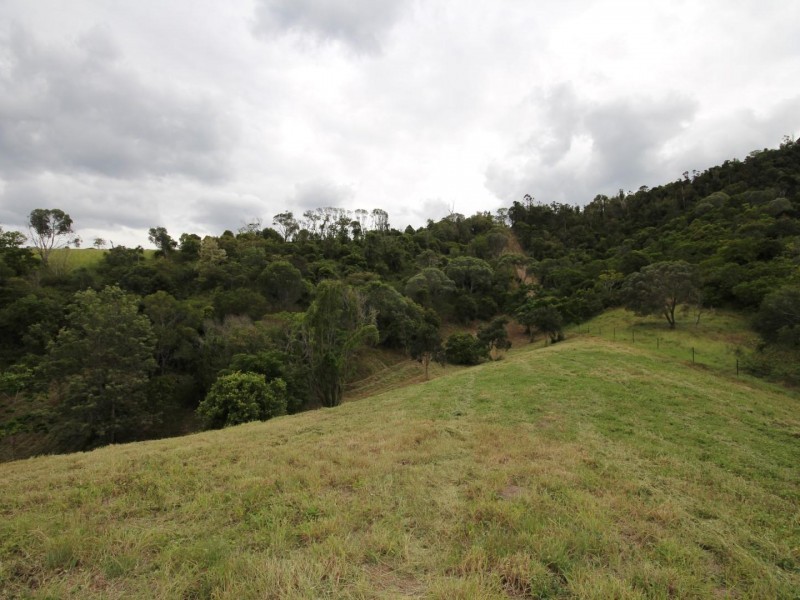 57 Hetherington Road, Chatsworth QLD 4570