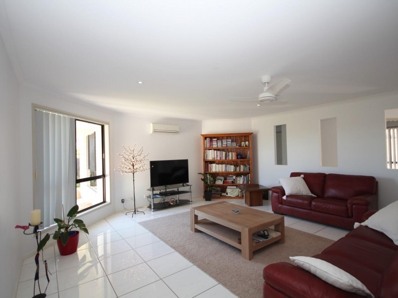 14 Hilltop Avenue, Southside QLD 4570