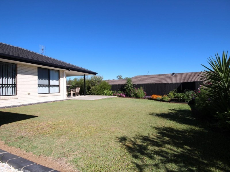 14 Hilltop Avenue, Southside QLD 4570