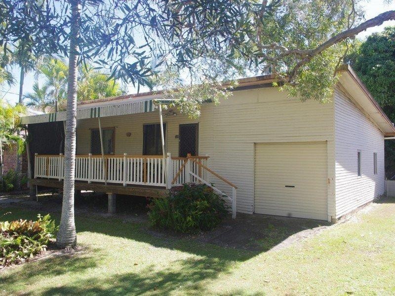75 Esplanade, Tin Can Bay QLD 4580
