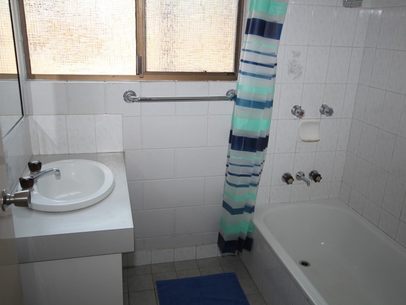 27 Van Doren Road, Southside QLD 4570
