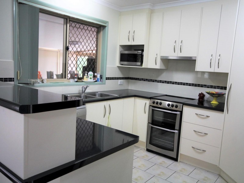 2 Fairview Road, Monkland QLD 4570