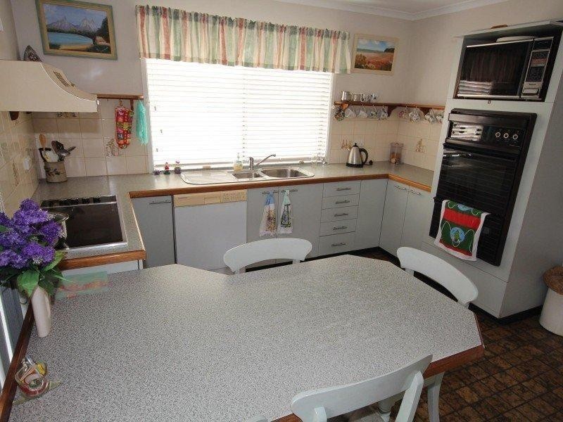 78 Tin Can Bay RD, Tin Can Bay QLD 4580