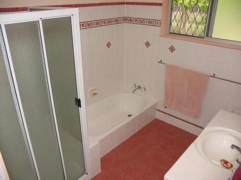 17 Banks Pocket Road, Gympie QLD 4570