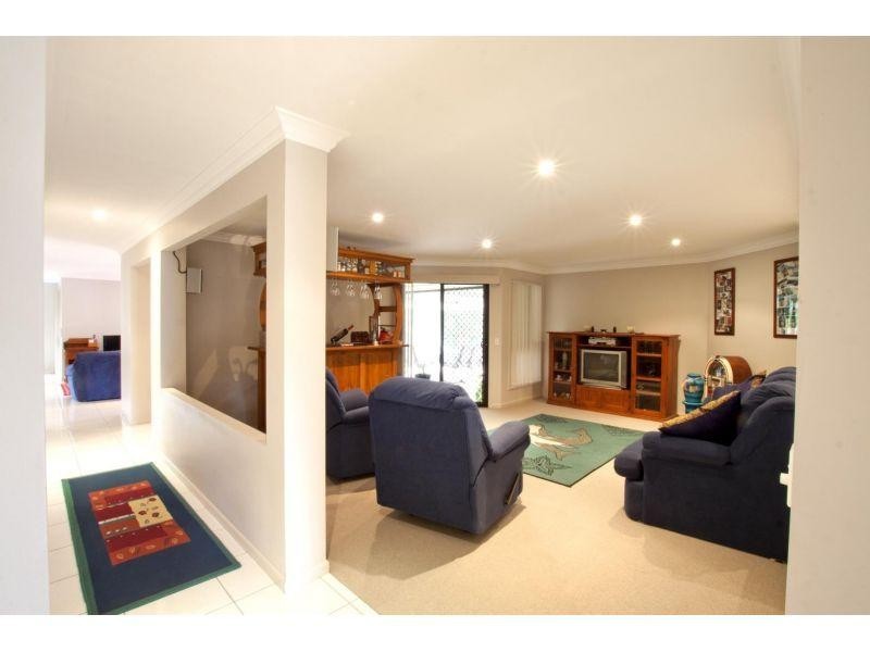 17 Haven Street, Southside QLD 4570