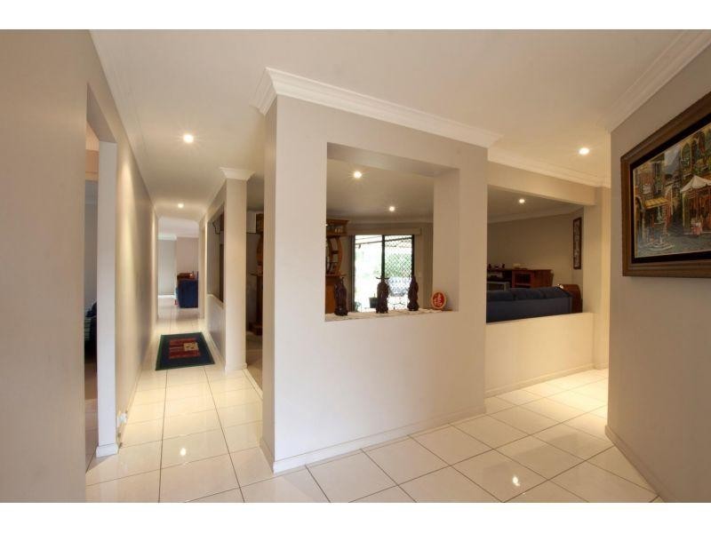 17 Haven Street, Southside QLD 4570