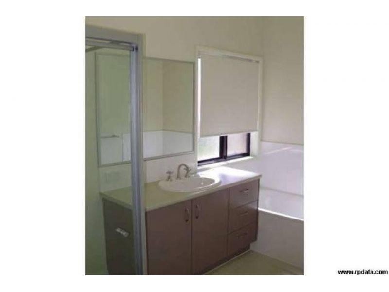 64 Bushland Drive, Southside QLD 4570