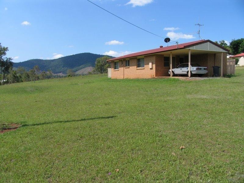 11 Limestone Drive, Widgee QLD 4570