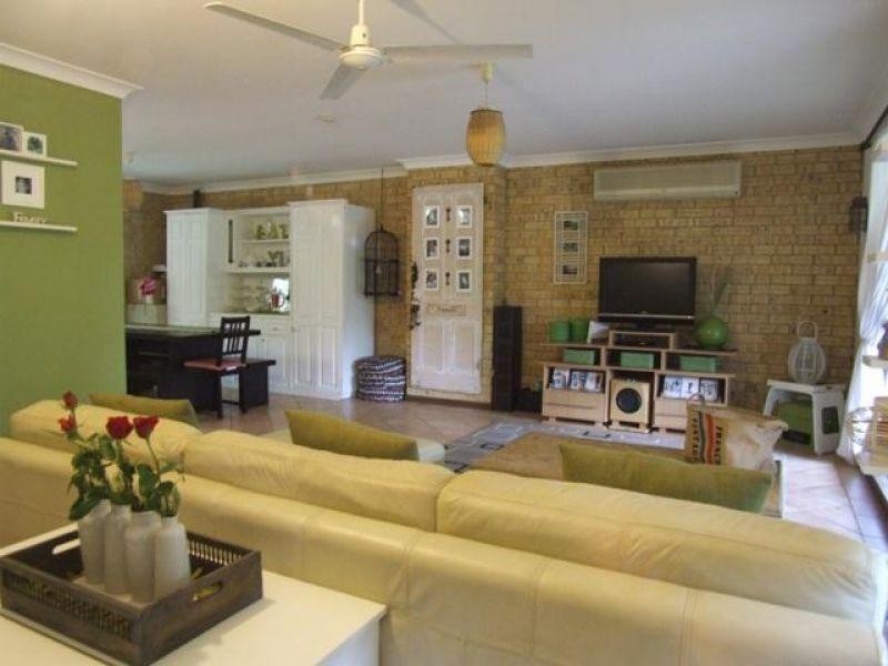 124 Kirsten Drive, Curra QLD 4570