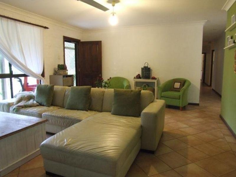 124 Kirsten Drive, Curra QLD 4570