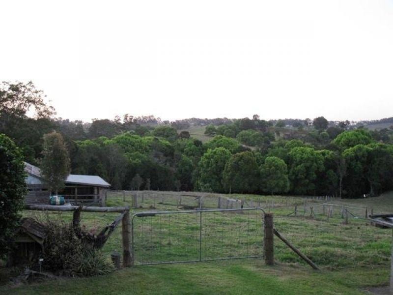 619 Tin Can Bay Road, Canina QLD 4570
