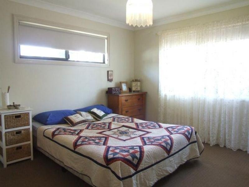 99 Groundwater Road, Southside QLD 4570