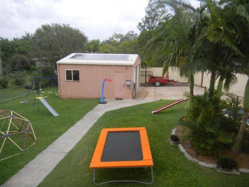 34 Watson Road, Southside QLD 4570