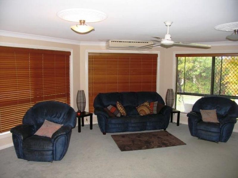 28 Emerald Drive, Southside QLD 4570
