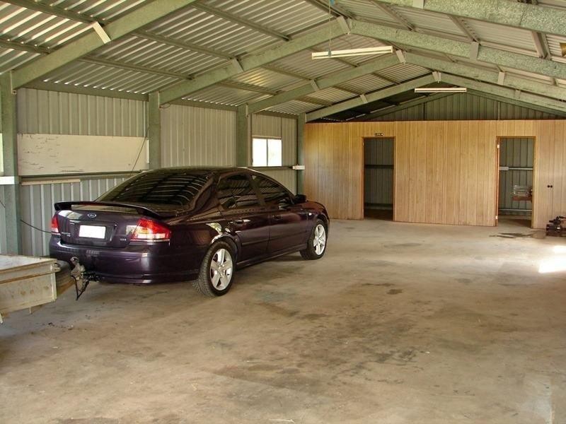 3 Moreland Road, Kilkivan QLD 4600