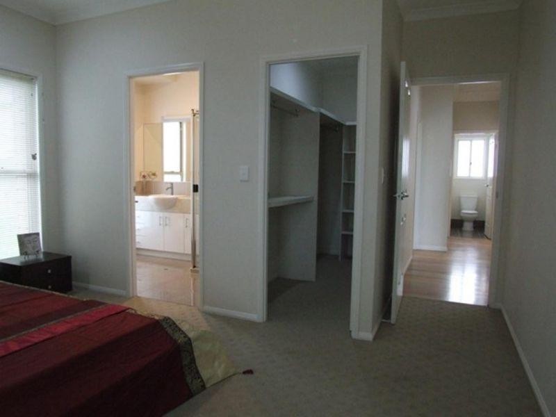 32 Crown Road, Gympie QLD 4570