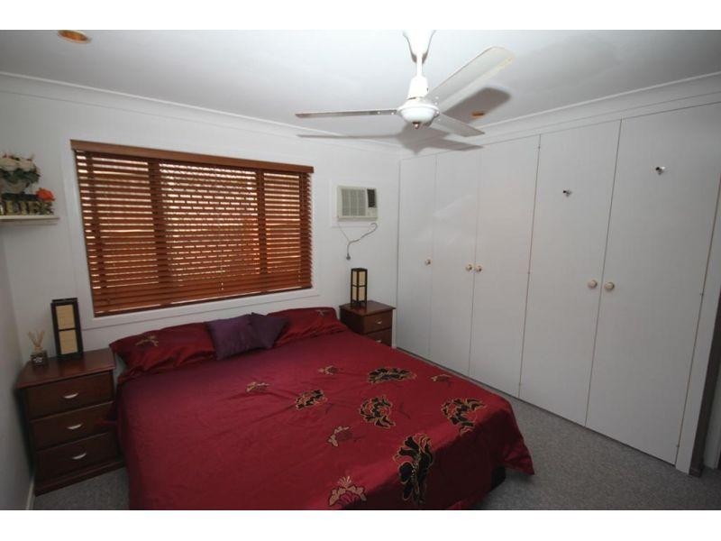 29 Johnstone Rd, Southside QLD 4570