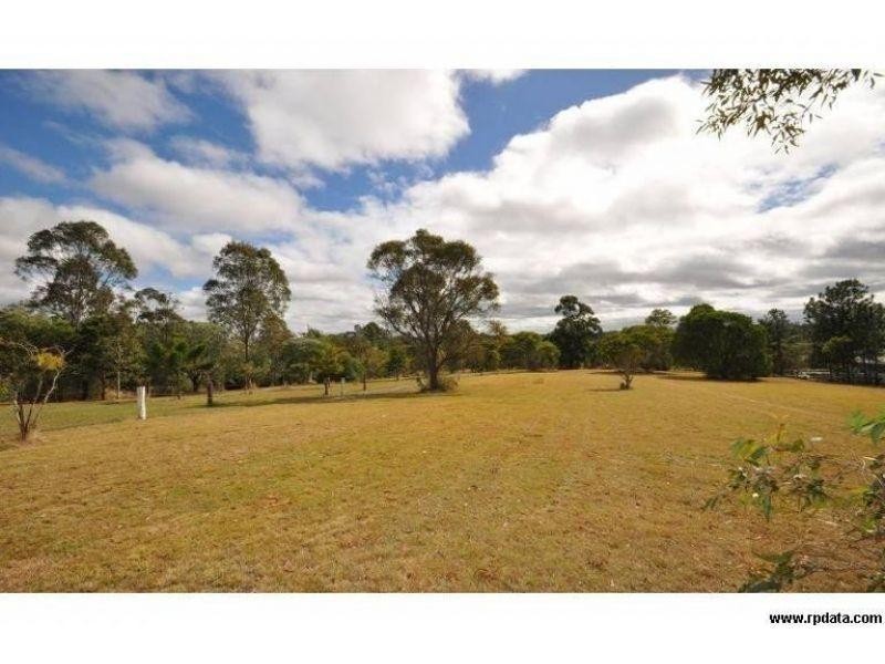 96 Noosa Road, Monkland QLD 4570