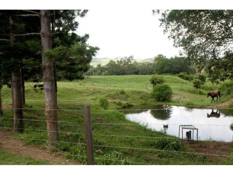 203 Allen Road, Chatsworth QLD 4570