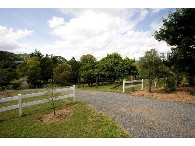203 Allen Road, Chatsworth QLD 4570