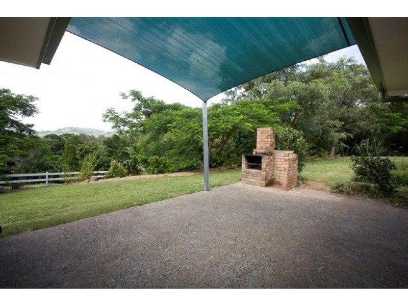 203 Allen Road, Chatsworth QLD 4570