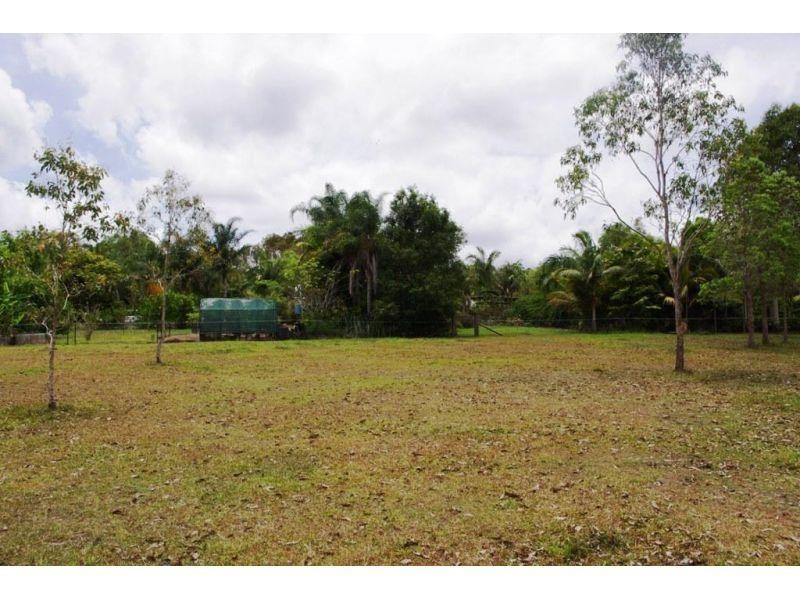 243 Cunningham Road, Goomboorian QLD 4570