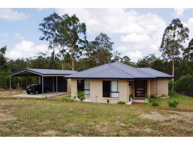 10 Parakeet Court, Tamaree QLD 4570